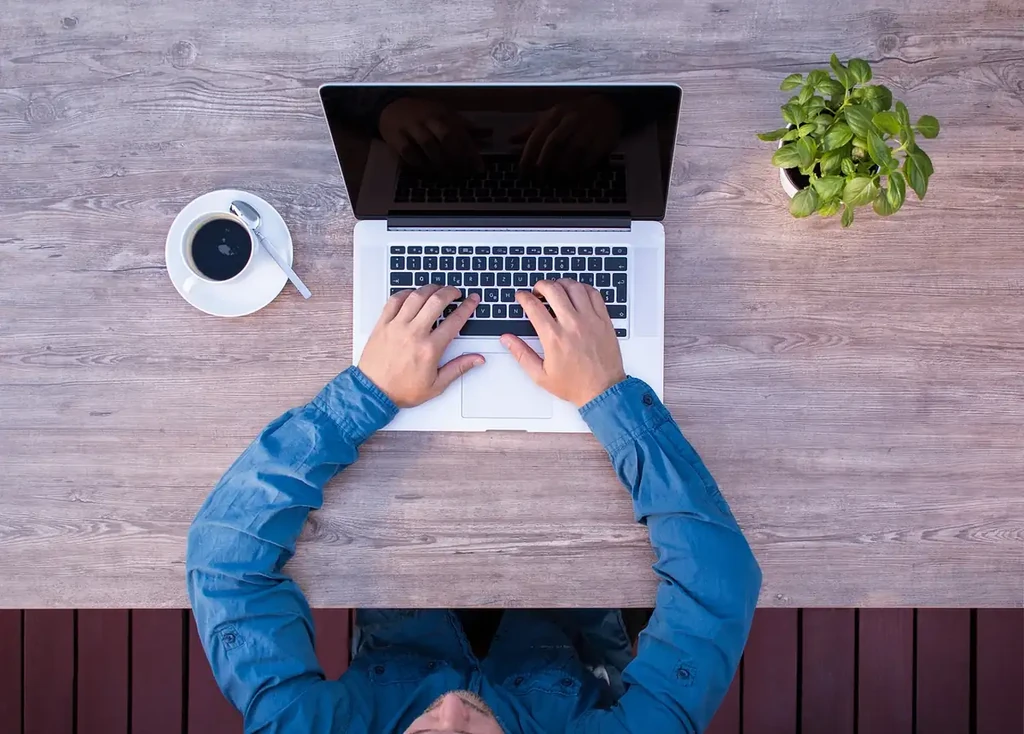 Featured image for Joining a Hybrid Work Space in 2023